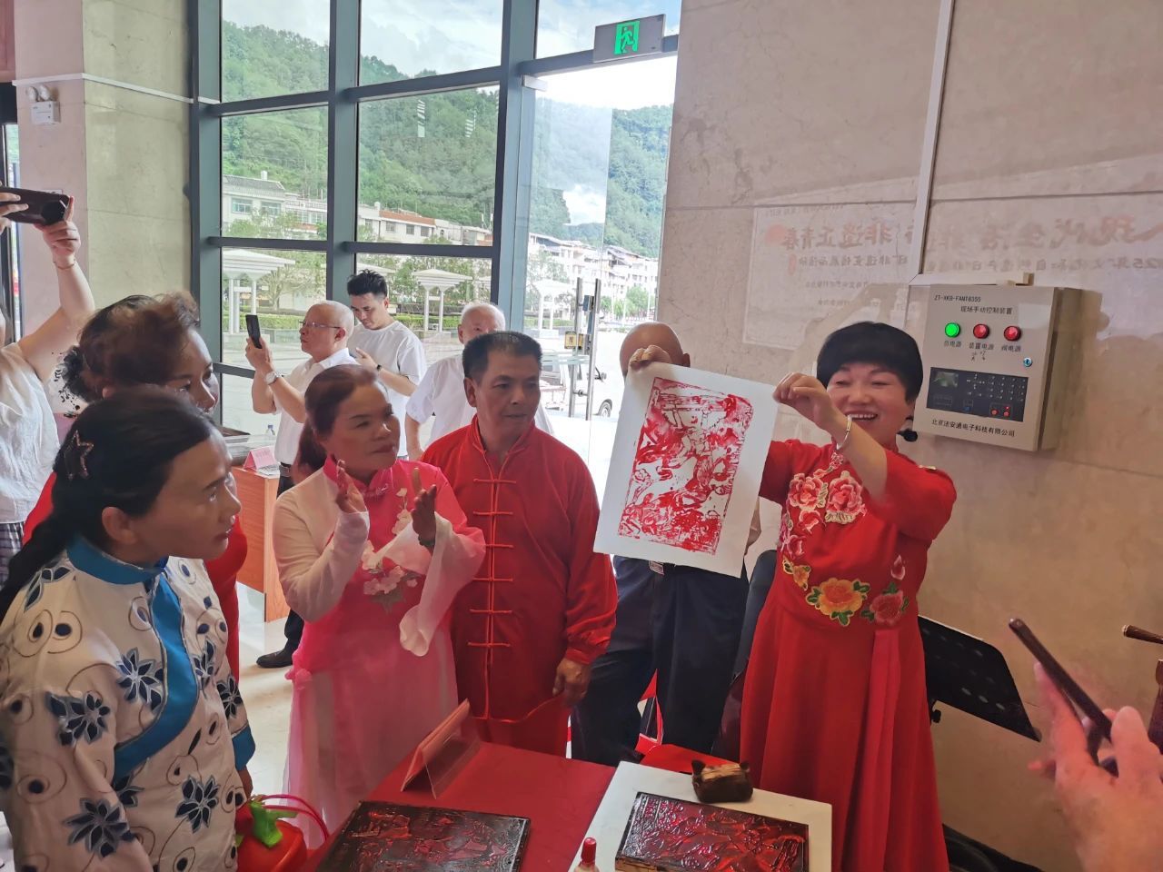(圖1)