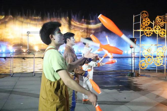 雜技、魔術(shù)、水秀……一鍵GET嘉定夏日納涼新玩法！