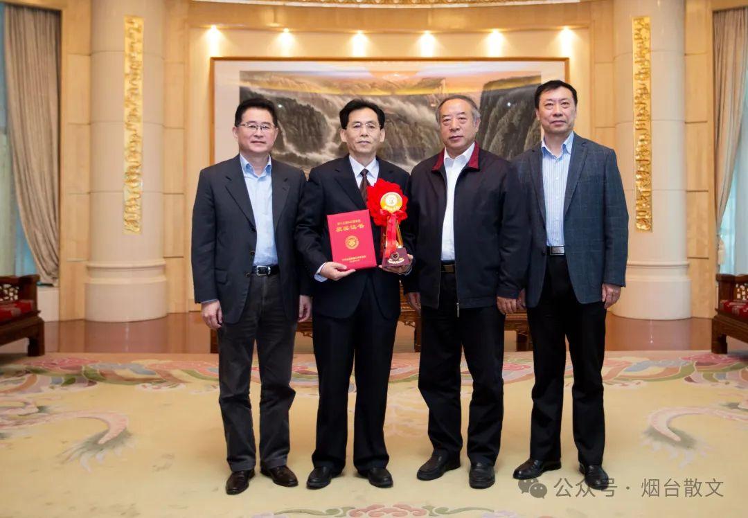 (圖2)